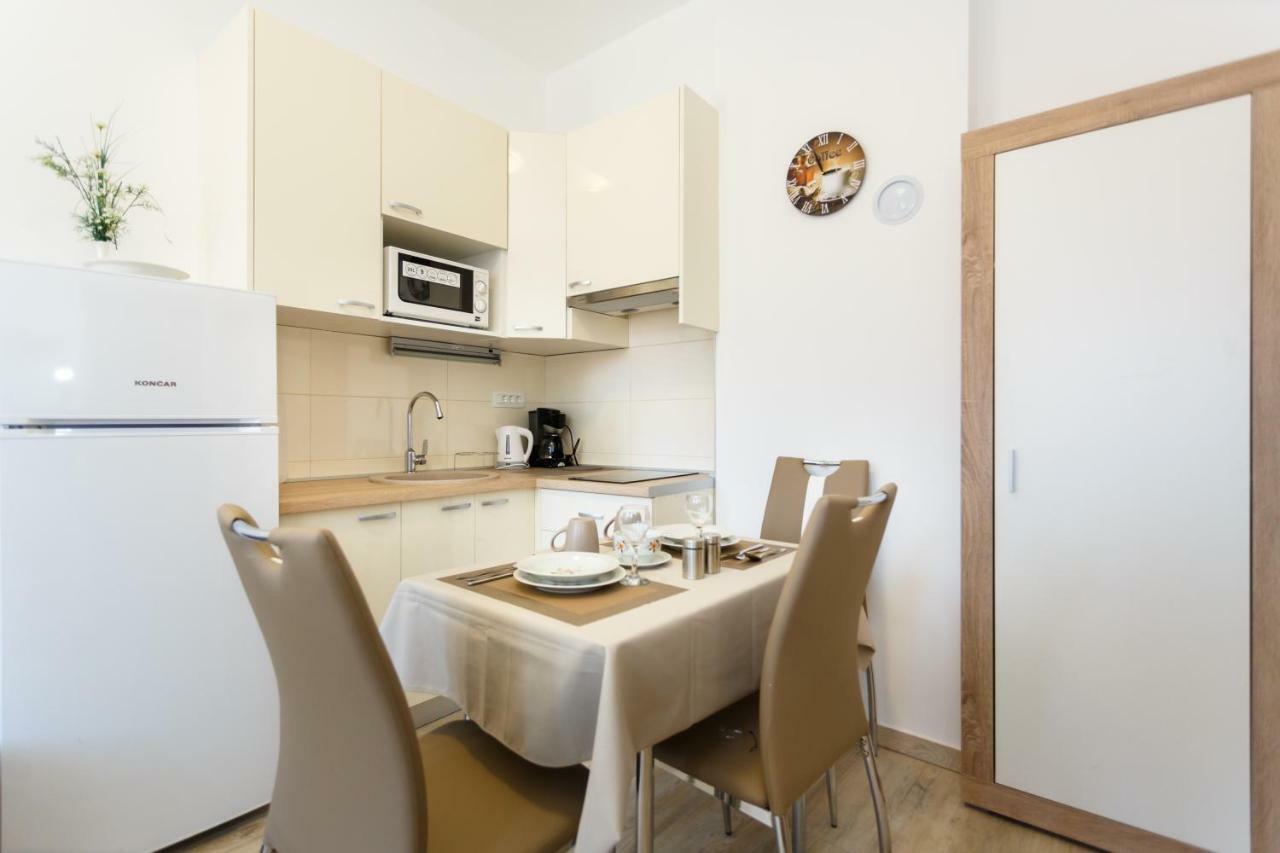 Apartment Rosemary 24 Krk Town Dış mekan fotoğraf