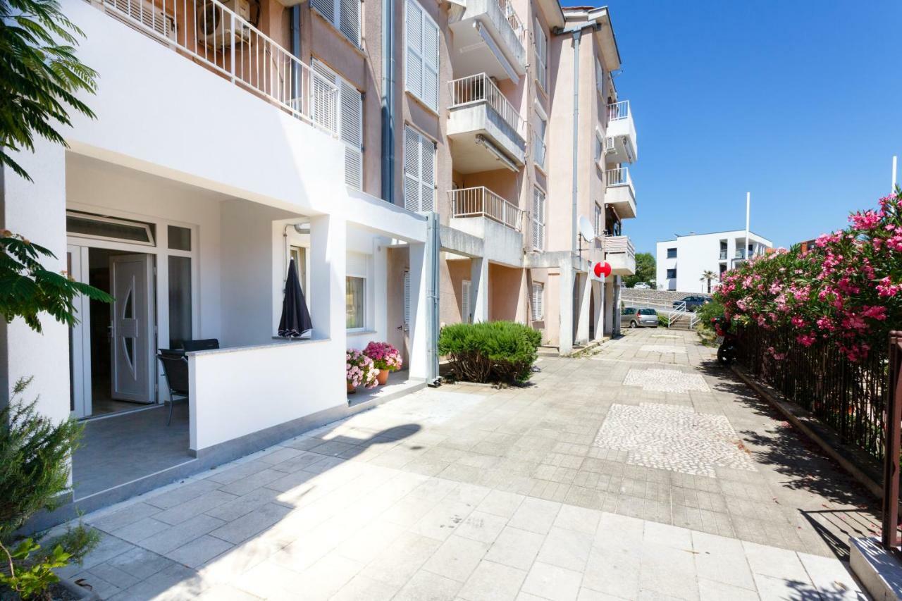 Apartment Rosemary 24 Krk Town Dış mekan fotoğraf